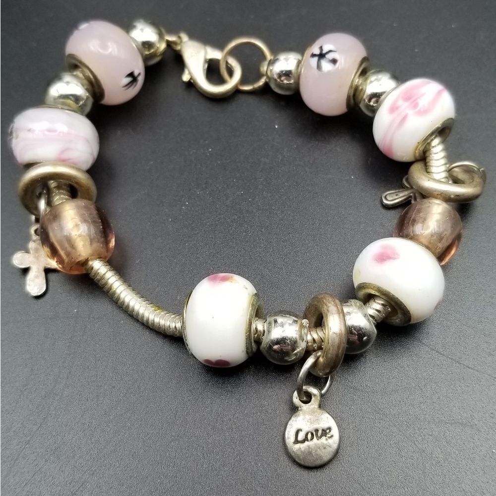 Murano glass melt pink and white floral bracelet. B415